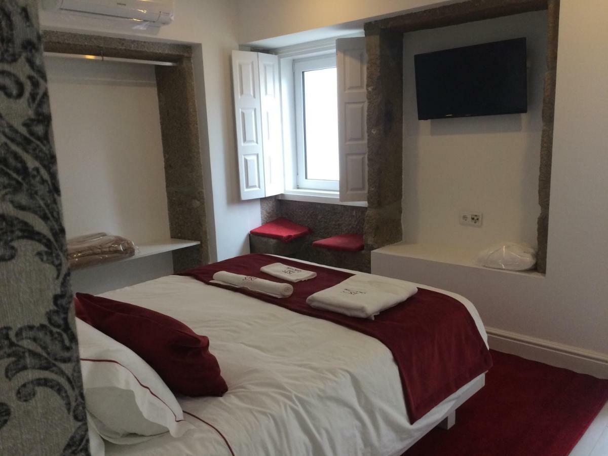 Isis Guest House Брага Экстерьер фото
